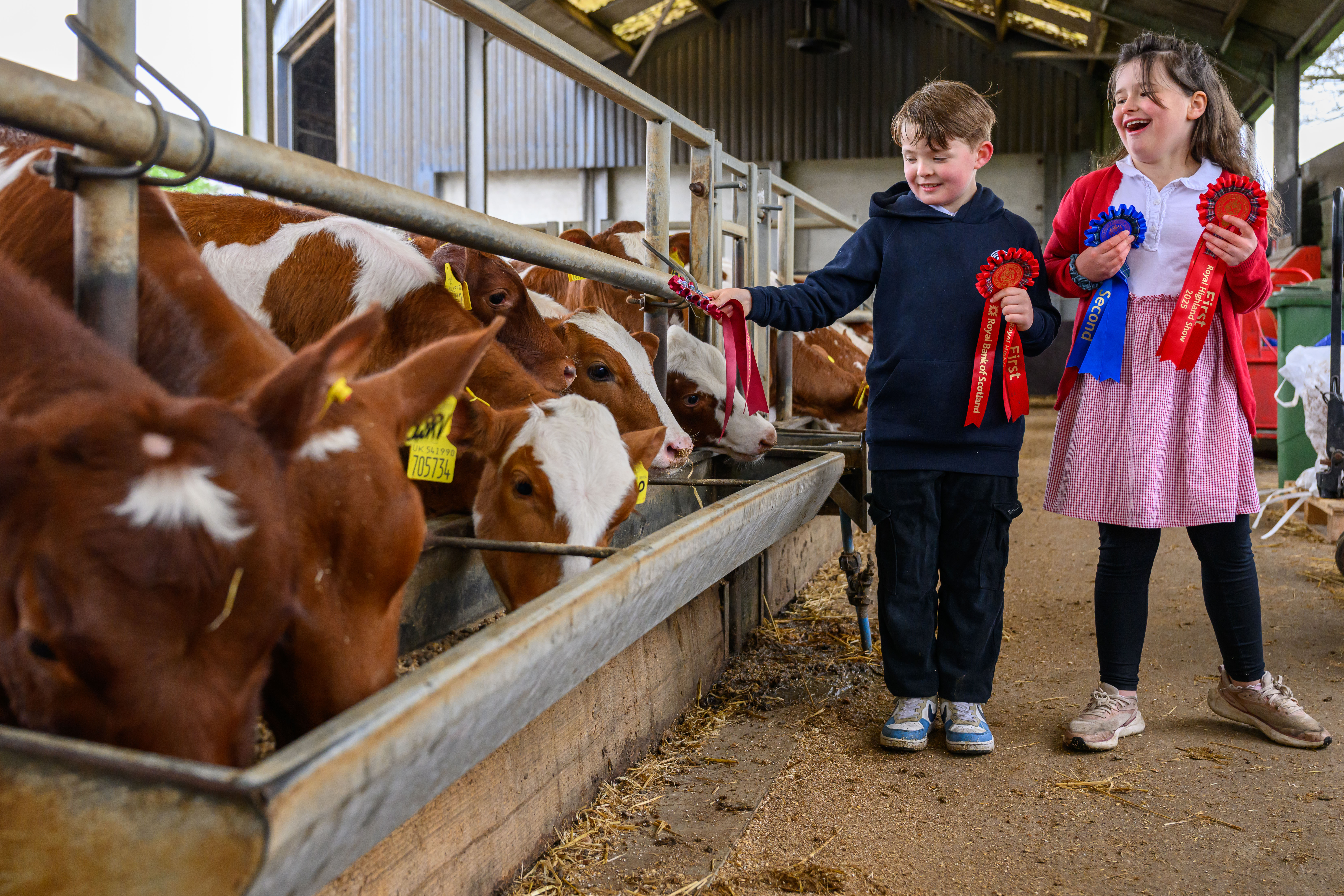 L R Ellis Anderson And Juliette Bargeton Help To Launch The RHS School's Competition At Cuthill Towers Farm In Kinross